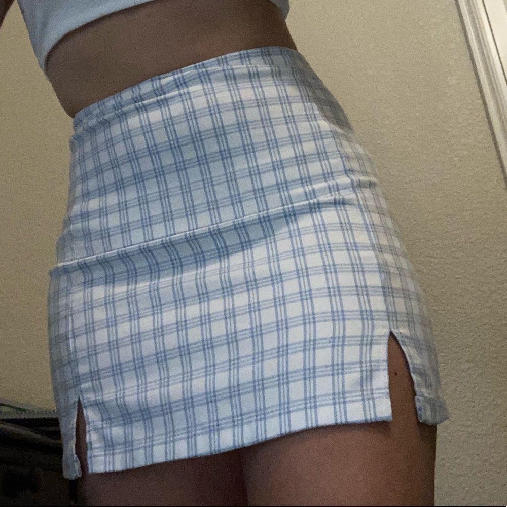 Brandy Melville mini skirt